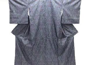 華紋織出し本場泥大島紬着物